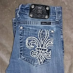 Miss Me Rhinestine Embellished Jeans Size 27